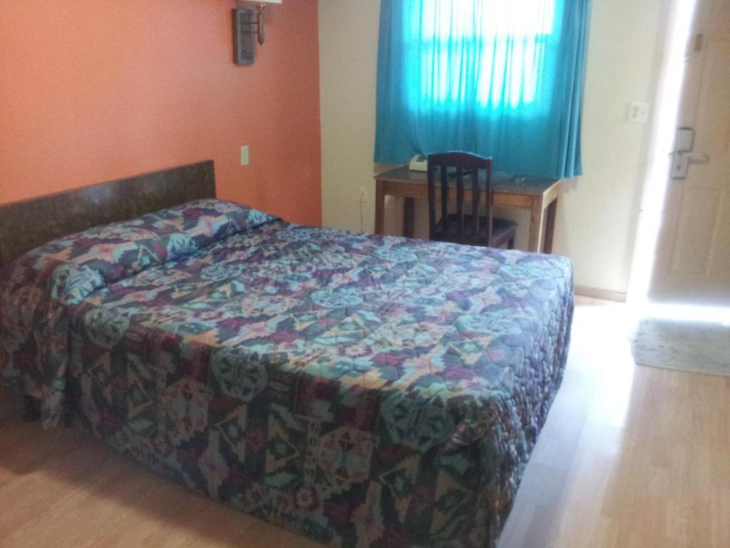 Mustang Motel Gillette Bagian luar foto